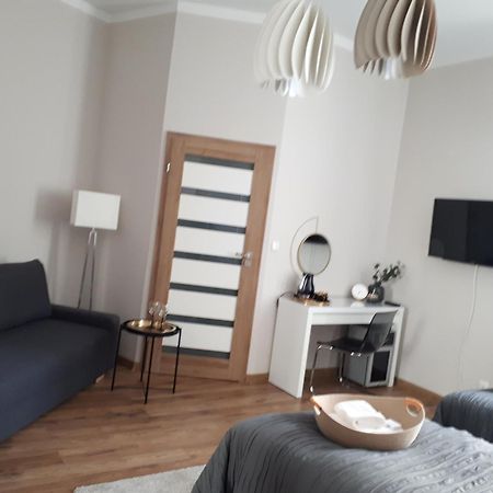 MARZEC Apartamenty Gniezno Pokój zdjęcie