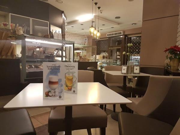 MARZEC Apartamenty Gniezno Zewnętrze zdjęcie