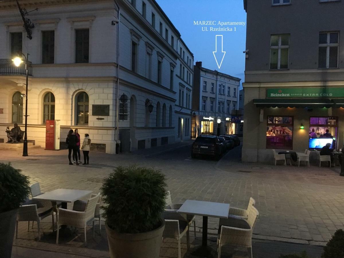 MARZEC Apartamenty Gniezno Zewnętrze zdjęcie