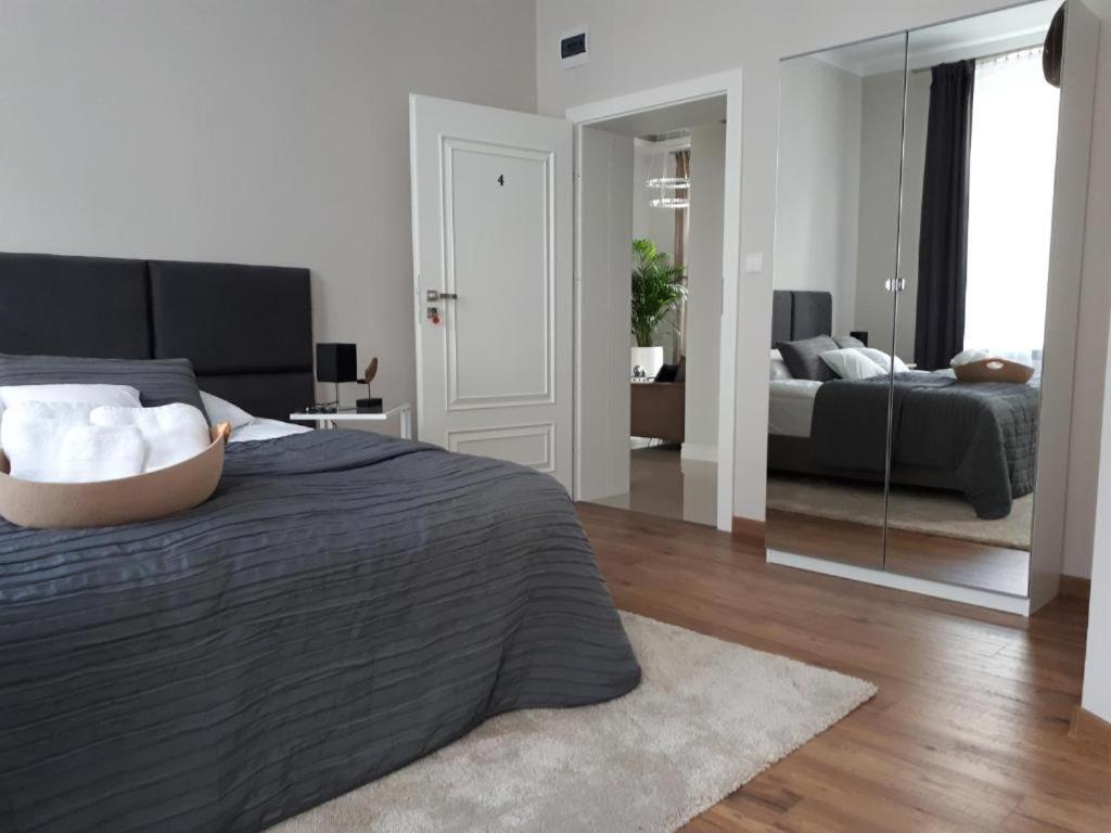 MARZEC Apartamenty Gniezno Zewnętrze zdjęcie